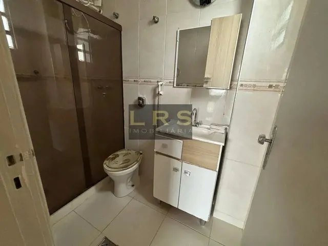 Imagem 15: Ótimo Apartamento com 91M², de Frente, Oferecendo Conforto e Funcionalidade