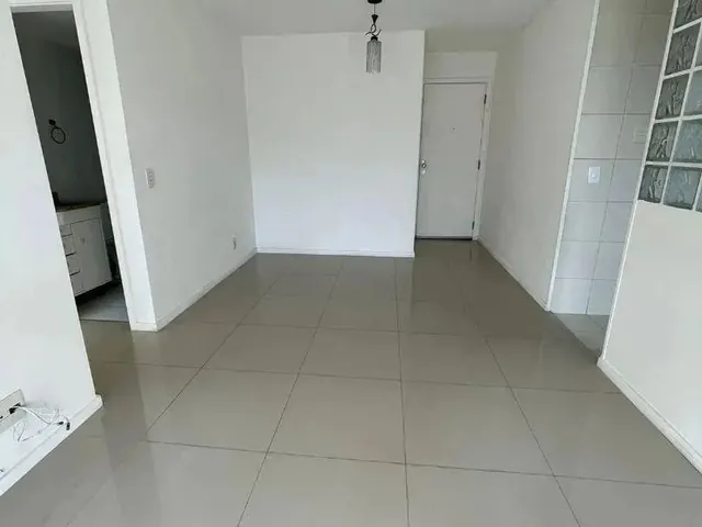 Imagem: Apartamento com 2 Quartos para Alugar, 80