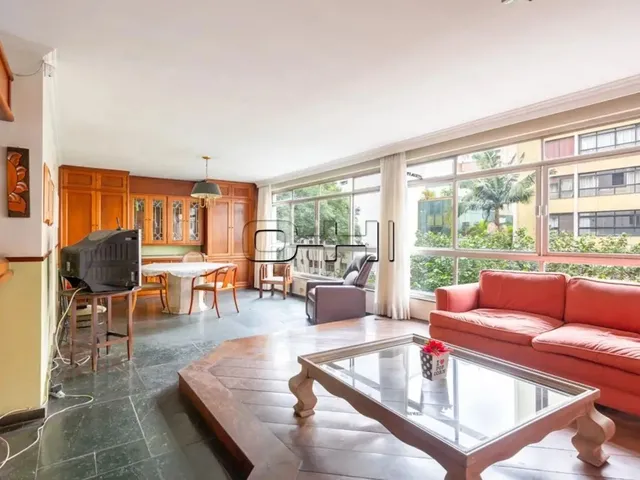 Imagem: Venda Apartamento 3 Dormitórios - 240 M²
