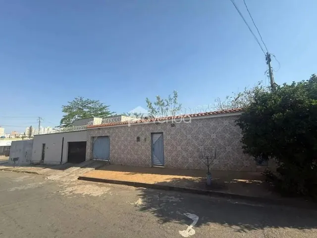 Imagem: Casa 04 Quartos 01 Suíte - Setor Marechal