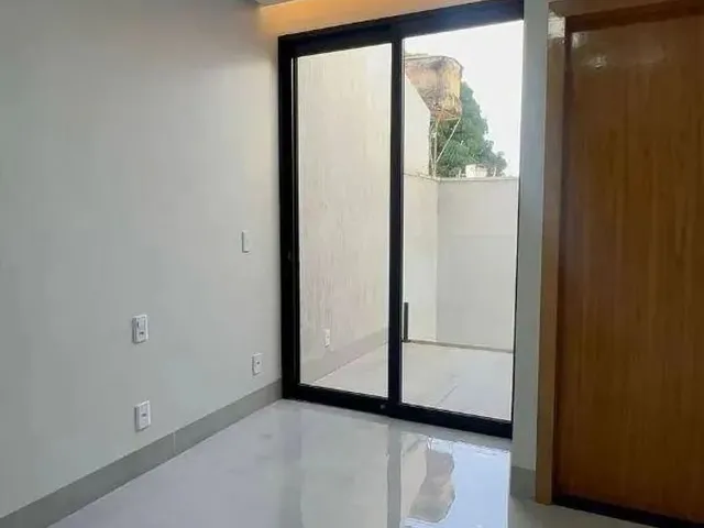 Imagem 8: Sobrado com 4 Dormitórios À Venda, 222 M² por R$ 840.000,00 - Setor Centro Oeste