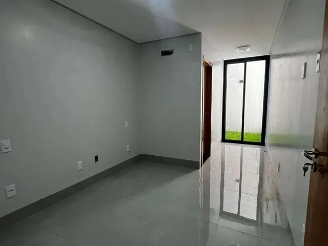 Imagem 5: Sobrado com 4 Dormitórios À Venda, 222 M² por R$ 840.000,00 - Setor Centro Oeste