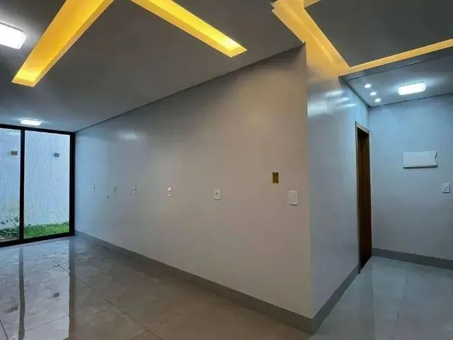 Imagem 2: Sobrado com 4 Dormitórios À Venda, 222 M² por R$ 840.000,00 - Setor Centro Oeste