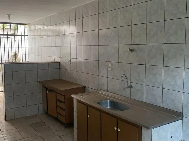 Imagem 10: Casa Setor Marechal Rondon, com 3 Suites Casa de Rua com 3 Quarto(S) e 2 Banheiro(S) À