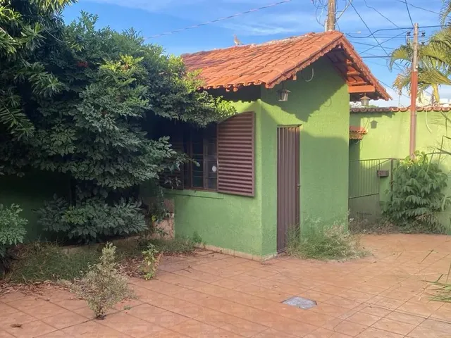Imagem 2: Casa Setor Marechal Rondon, com 3 Suites Casa de Rua com 3 Quarto(S) e 2 Banheiro(S) À