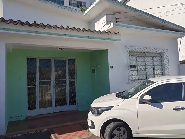Imagem 1: Imóvel para Venda com 254 Metros Quadrados com 3 Quartos em Setor Coimbra - Goiânia - Go