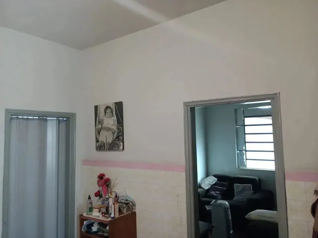 Imagem 6: Imóvel para Venda com 254 Metros Quadrados com 3 Quartos em Setor Coimbra - Goiânia - Go