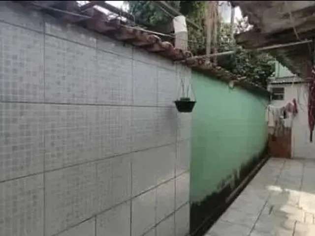 Imagem 7: Casa Setor Coimbra . Próximo Ao Hiper Moreira Casa de Rua com 3 Quarto(S) e 3 Banheiro(S
