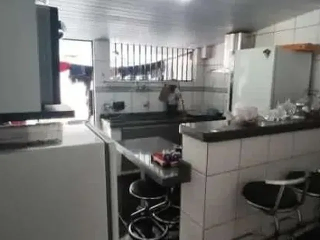 Imagem 4: Casa Setor Coimbra . Próximo Ao Hiper Moreira Casa de Rua com 3 Quarto(S) e 3 Banheiro(S