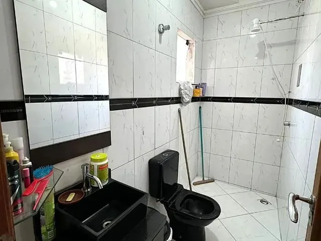 Imagem 2: Vende-Se Sobrado no Setor santa Rita, 4 Quartos