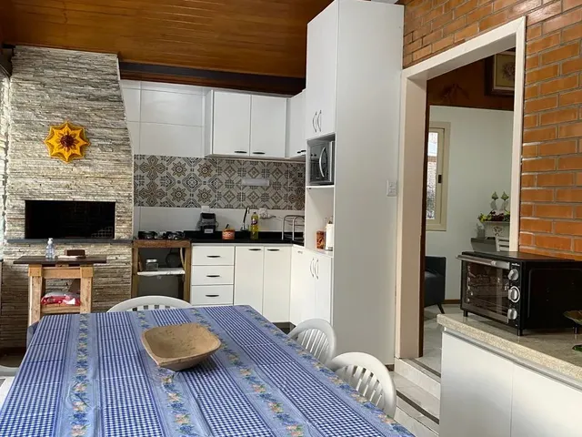 Imagem 2: Casa de Férias Floripa com Piscina