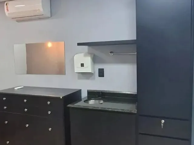 Imagem 3: Sala Mobiliada no Centro de Canoas com 2 Consultórios