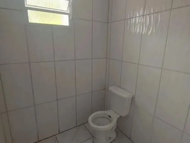 Imagem 2: Loja Comercial para Locação com 250 M²