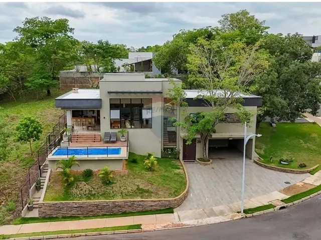 Imagem: Casa Alto Padrão a Venda Suíte com Piscina