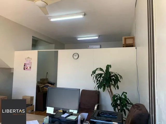 Imagem 13: Loja em Centro Galpão / depósito com 3 vagas na garagem