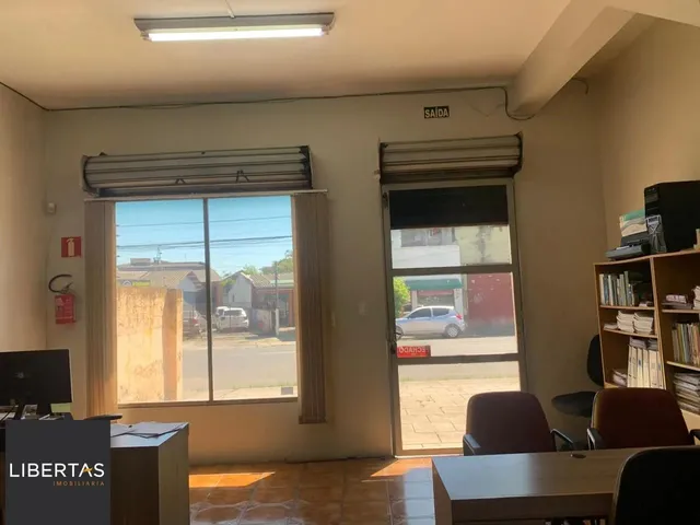 Imagem 14: Loja em Centro Galpão / depósito com 3 vagas na garagem