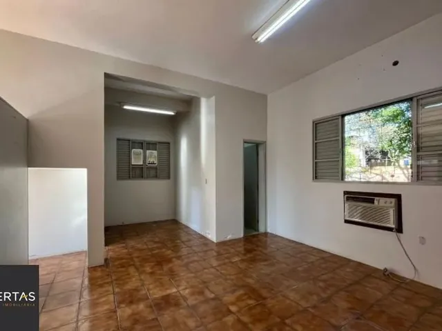 Imagem 9: Loja em Centro Galpão / depósito com 3 vagas na garagem