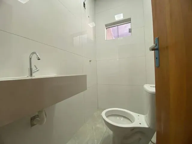Imagem 3: Casa com 3 Quartos Sendo 1 Suíte, com Fino Acabamento na Quadra 405 do Recanto das Emas