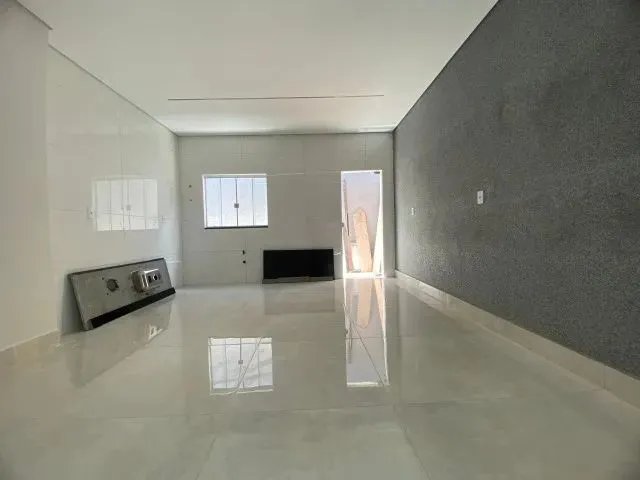 Imagem 2: Casa com 3 Quartos Sendo 1 Suíte, com Fino Acabamento na Quadra 405 do Recanto das Emas