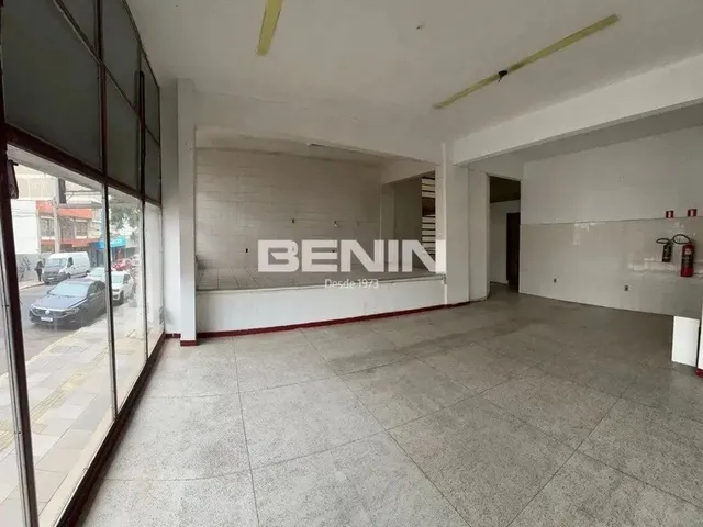 Imagem 4: Benin Aluga - Loja com 176M² no Centro de Canoas. Imóvel Conta com 3 Banheiros, Duas