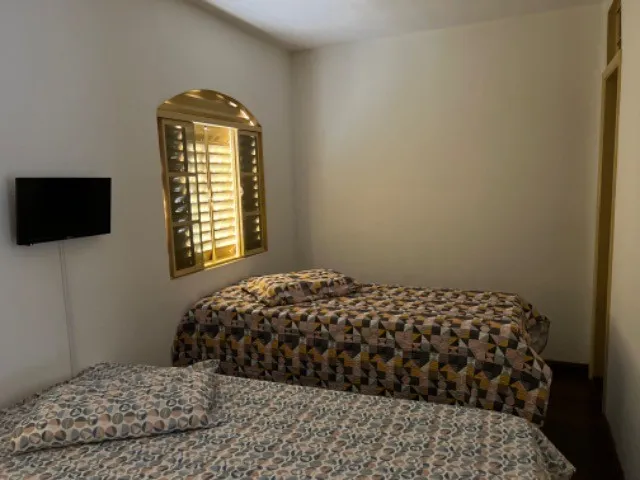 Imagem 2: Sobrado 5 Quartos Sendo 4 Suítes com Abites para Financiamento