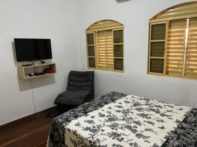 Imagem 4: Sobrado 5 Quartos Sendo 4 Suítes com Abites para Financiamento
