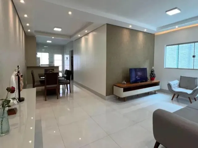 Imagem 13: Imóvel para Venda Possui 130 Metros Quadrados com 3 Quartos em Riacho Fundo II