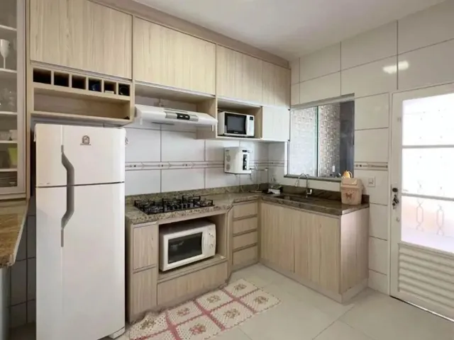 Imagem 5: Imóvel para Venda Possui 130 Metros Quadrados com 3 Quartos em Riacho Fundo II