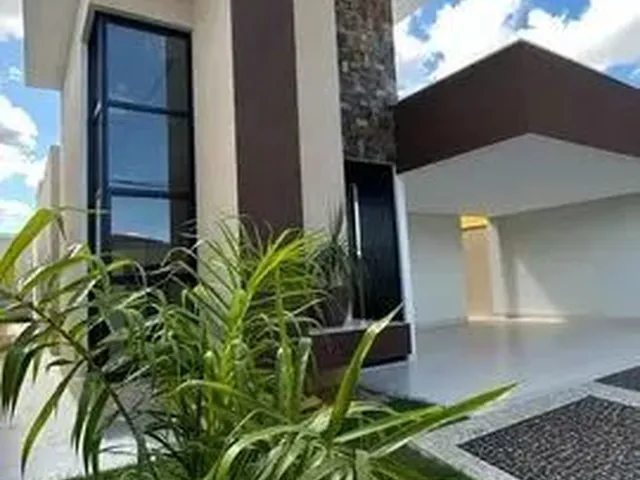 Imagem: Belíssima Casa no Parkway a Venda