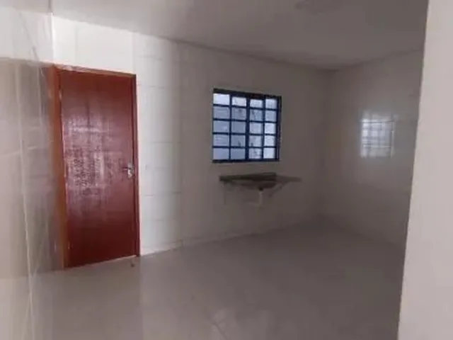 Imagem 9: Na - Casa Reformada na Quadra 802 do Recanto das Emas - 2 Quartos Sendo 1 Suíte