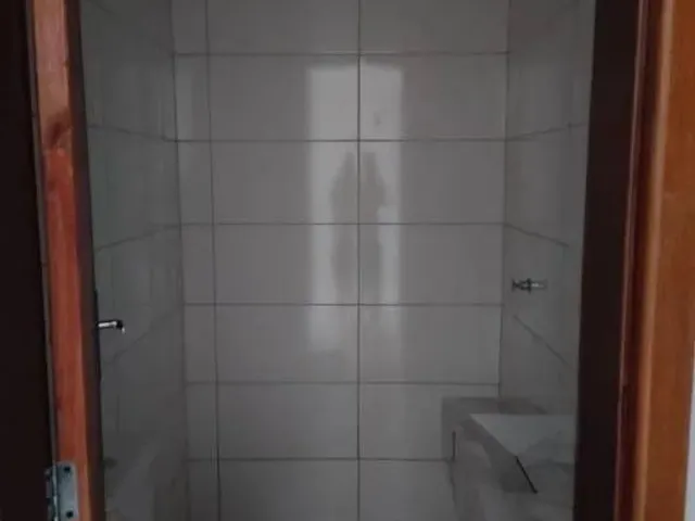 Imagem 6: Na - Casa Reformada na Quadra 802 do Recanto das Emas - 2 Quartos Sendo 1 Suíte