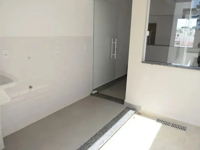Imagem 3: Linda Casa em Flores Prox a Nilton Lins