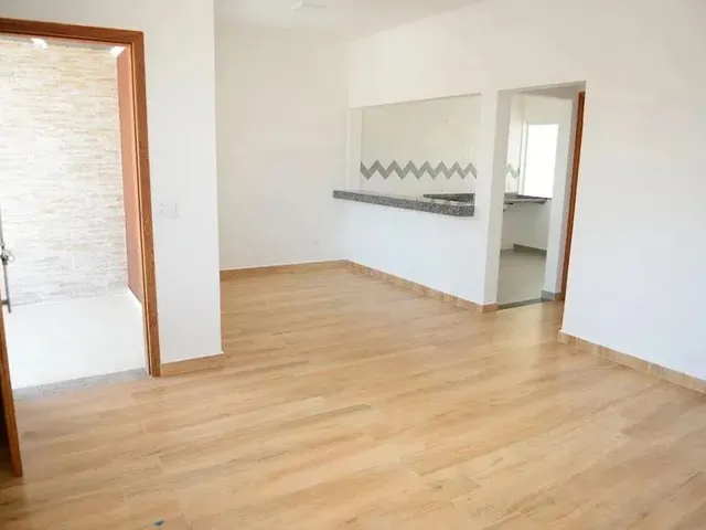 Imagem 4: Linda Casa em Flores Prox a Nilton Lins