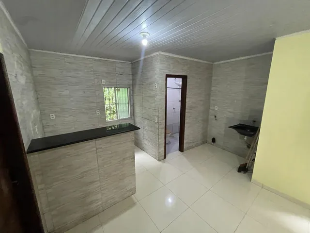 Imagem 5: Coroado - 04 Quartos Sendo 01 Suíte !!
