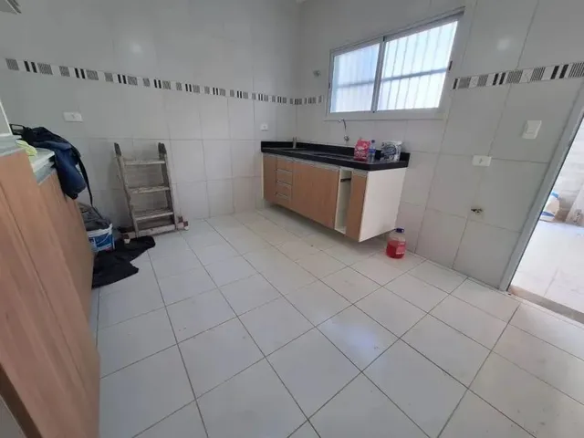 Imagem 3: Vendo Casa no Coroado Ampla com Garagem