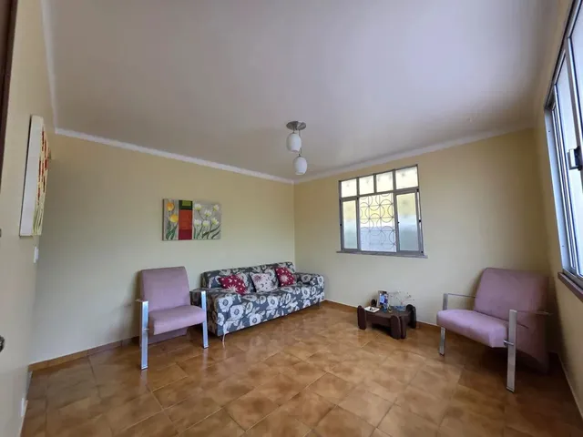 Imagem: Casa na Av. Constantino Nery com 5 Quartos