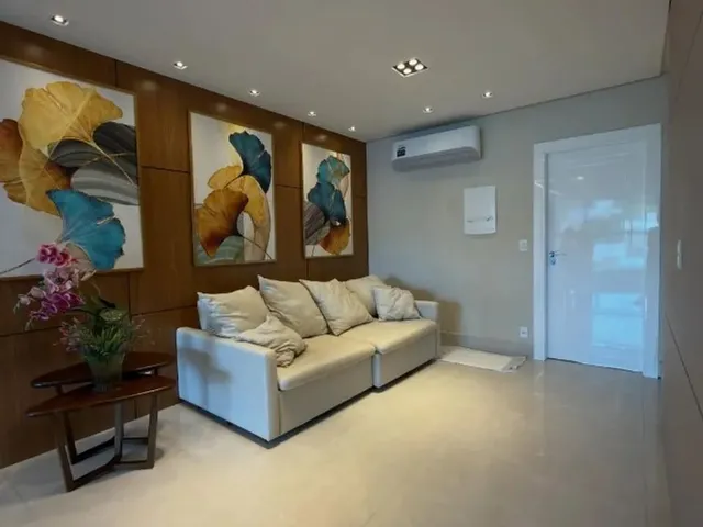 Imagem 2: Casa Nova de Alto Padrão no Condomínio Bosque Imperial, 4 Suítes, Mobiliada