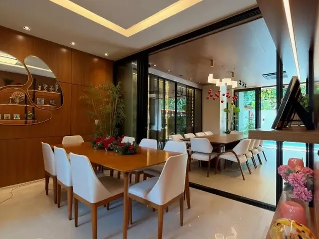 Imagem 4: Casa Nova de Alto Padrão no Condomínio Bosque Imperial, 4 Suítes, Mobiliada