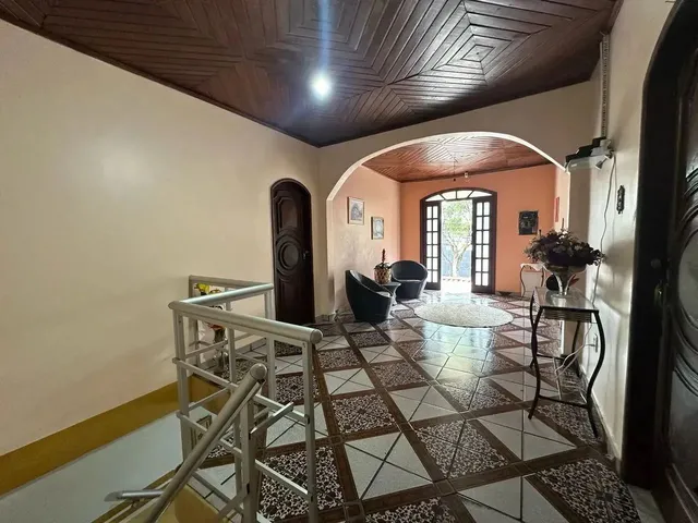 Imagem 9: Casa Duplex C/ 6 Quartos no Bairro Alvorada