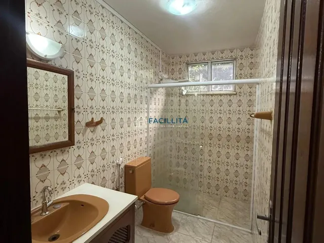 Imagem 13: Apartamento À Venda no Adrianópolis,Amplo, Bem Localizado e com Potencial De