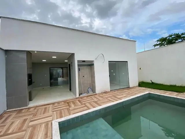 Imagem: Linda Casa Disponível para Negociação