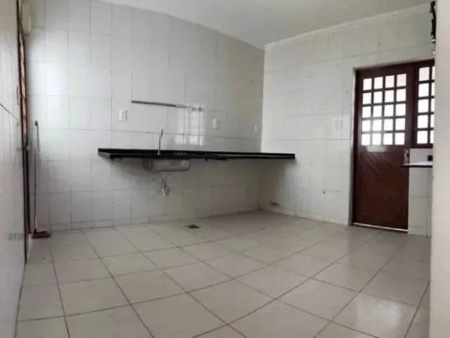 Imagem 2: Vendo Casa no Cachoeirinha Próximo Ao Terminal 2