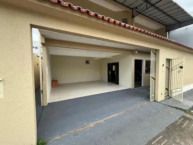 Imagem 3: Vendo Sobrado em Ananindeua, com 4 Suítes