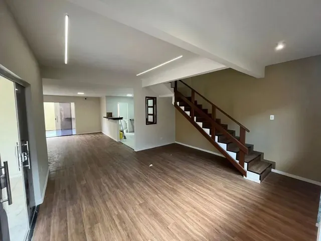 Imagem 4: Vendo Sobrado em Ananindeua, com 4 Suítes