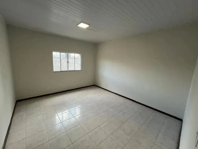 Imagem 12: Vendo Sobrado em Ananindeua, com 4 Suítes