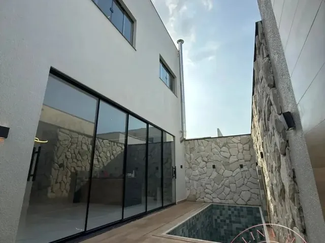 Imagem 2: Residencial Arbre - Casa com 4 Quartos, Sendo 3 Suítes, Piscina