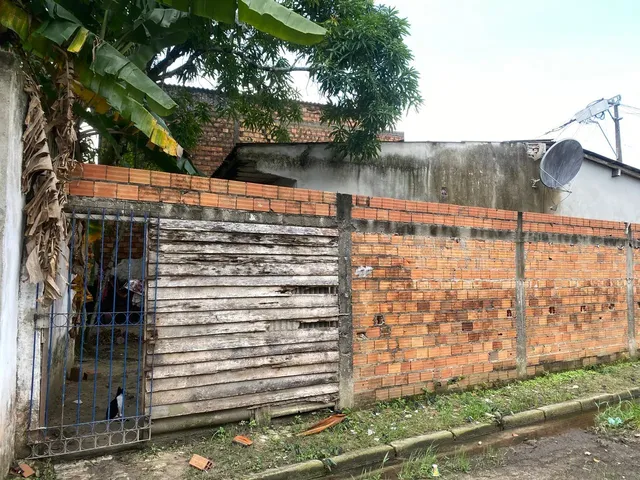 Imagem 2: Casa , Murada , Quintal Grande e Laje