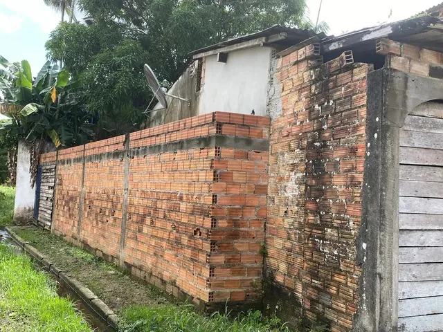 Imagem 5: Casa , Murada , Quintal Grande e Laje