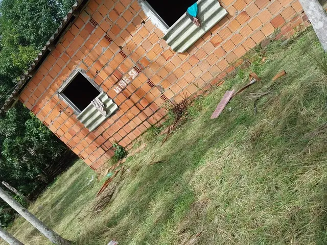 Imagem: Casa com 4 Compartimentos no Km 39 da Alça