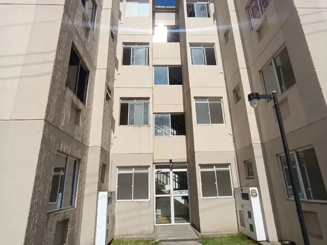 Imagem: O apartamento possui 2 Dormitórios, 1 Banheiro, 1 Vaga na